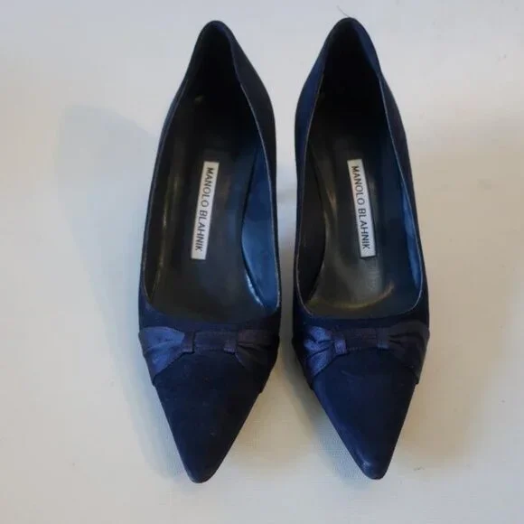 Womens Manolo Blahnik Blue Suede Pointy Heels Shoes Pumps 36 US/6 - Picture 2 of 13